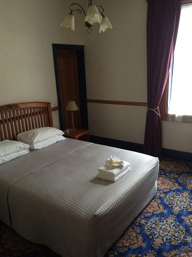 Shepherds Arms Hotel Wellington